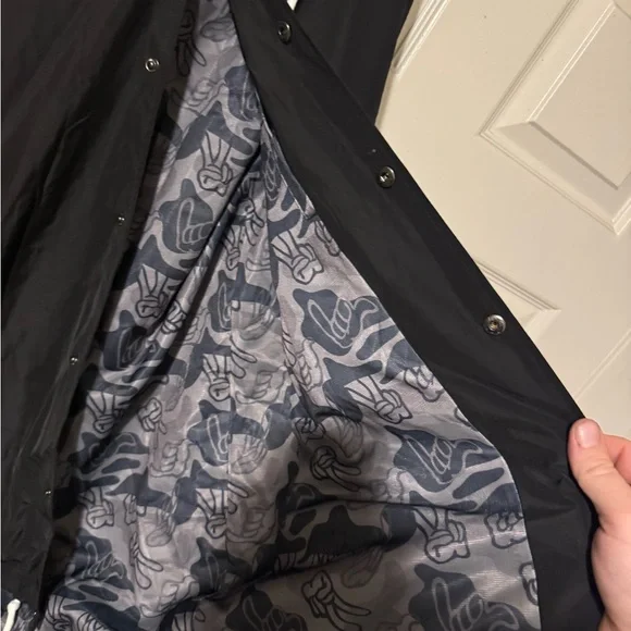 Dutch Bros Black Jacket with Motivational Text - Picture 3 of 4